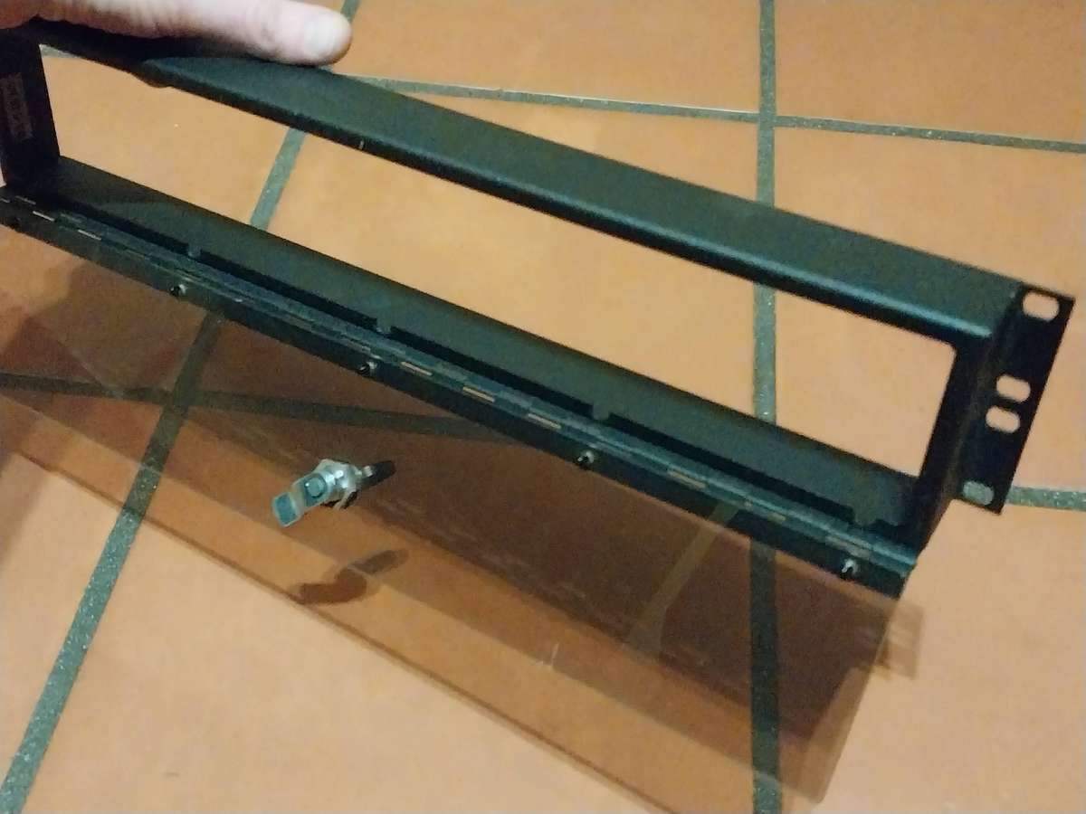 19" 2U lockable transparent anti-tamper security cover for rack-mount equipment