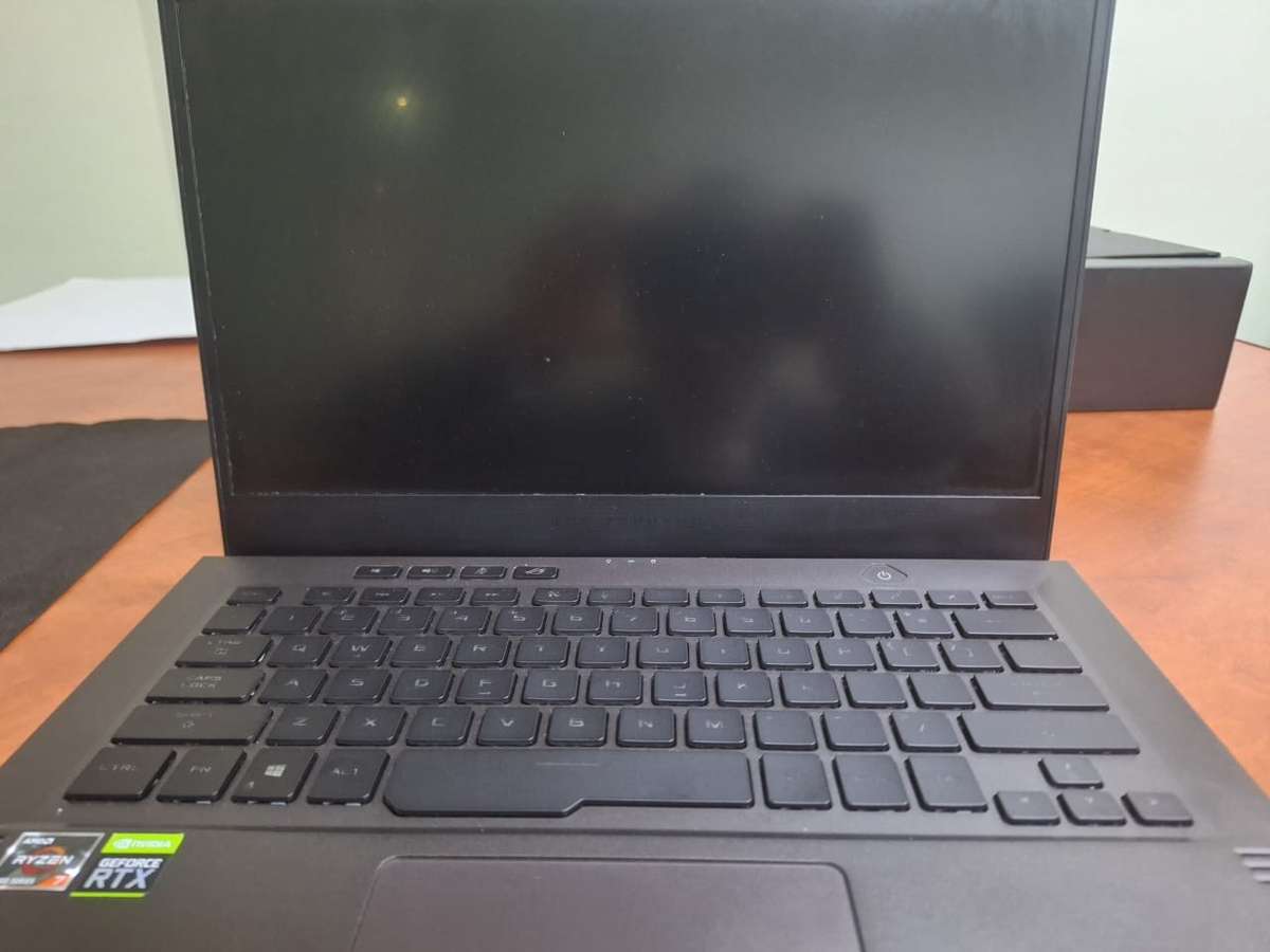 ASUS ROG ZEPHYRUS G14 GA401Q