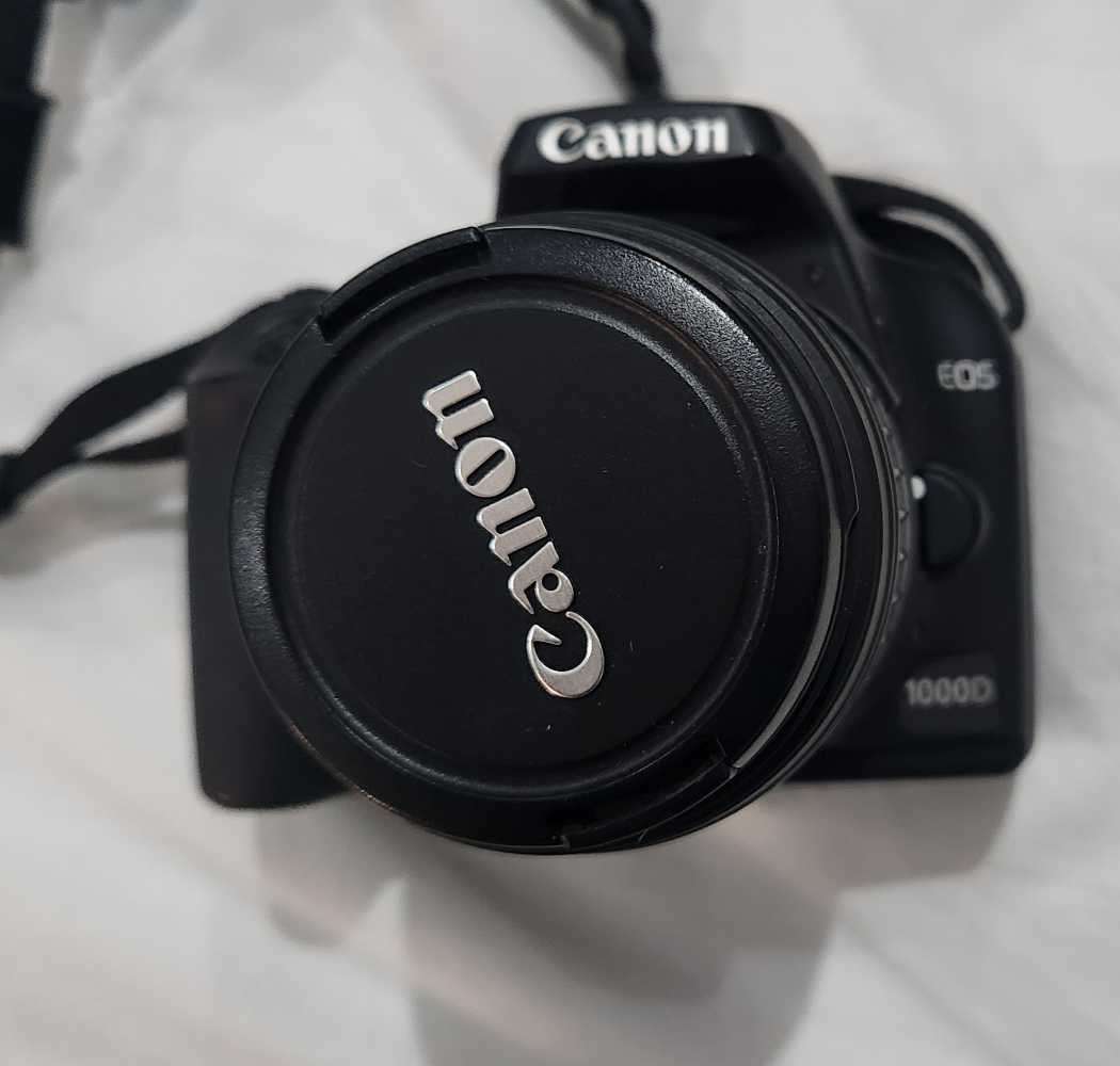 Canon 1000D camera + 2 lenses