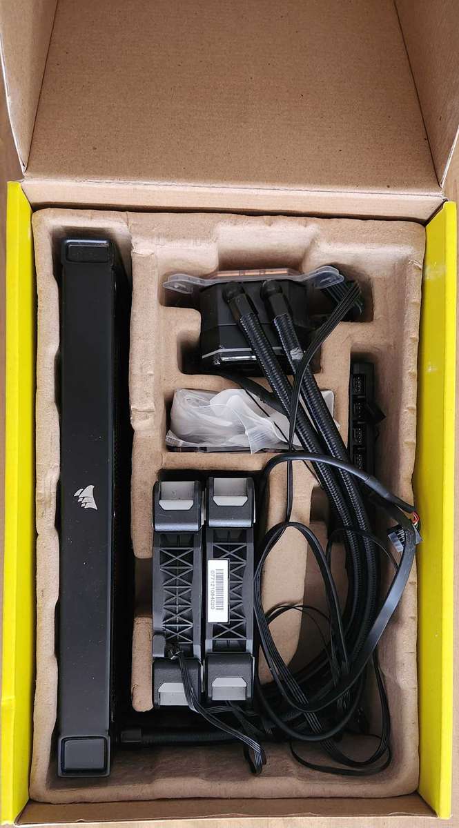 Corsair H100i Elite Capellix