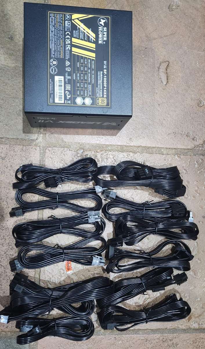 Super Flower 1000w PSU