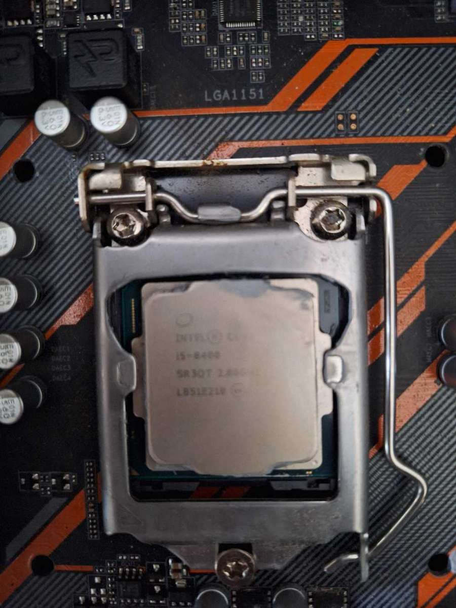 i5 RTX 2060 Super 32gb ram gaming pc !!!read description!!!