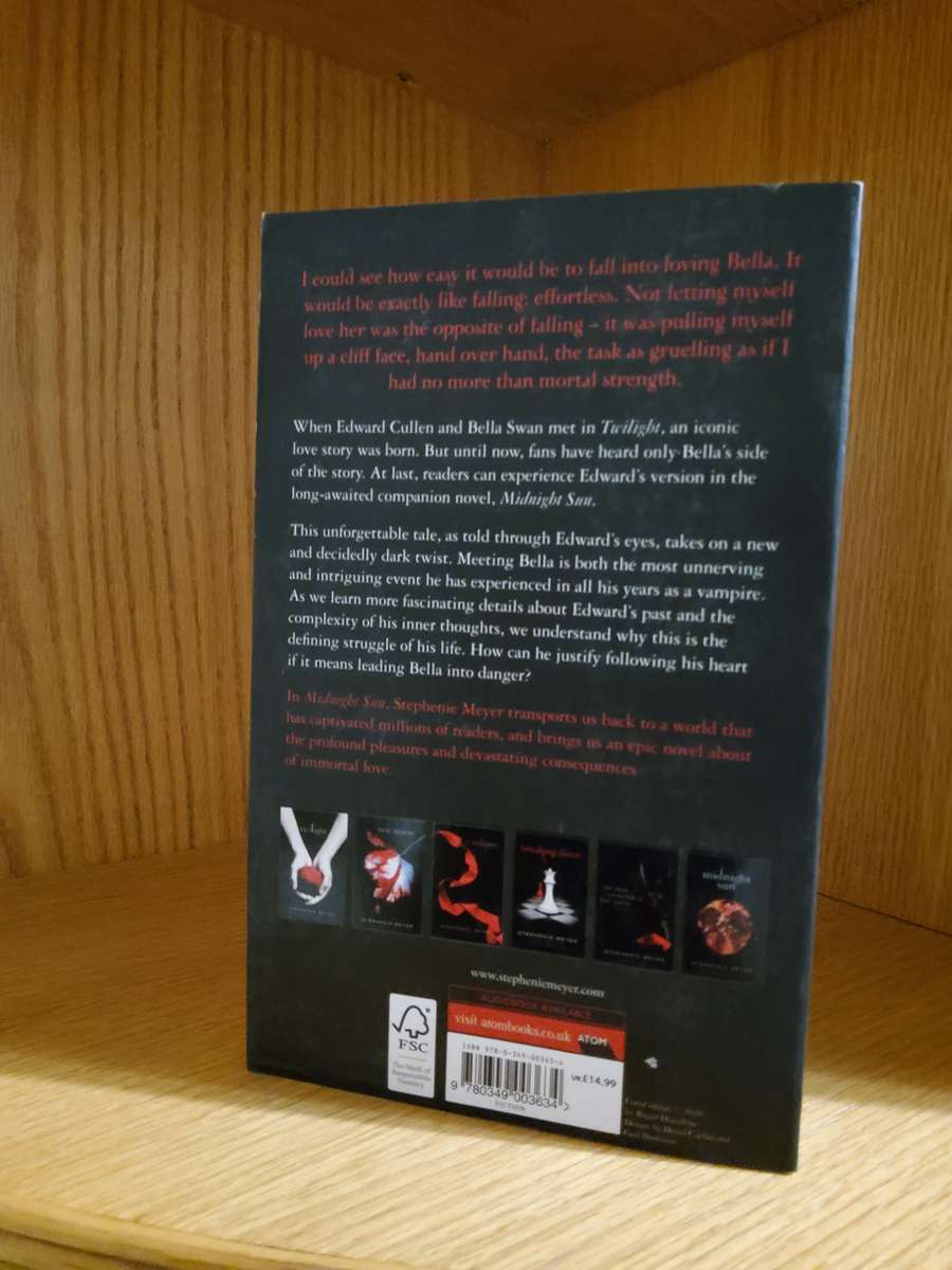 Midnight Sun by Stephenie Meyer