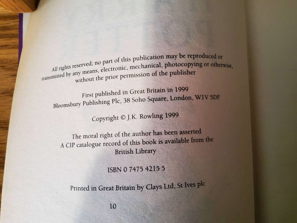Harry Potter and the Prisoner of Azkaban First (1st) Edition by J K Rowling Hardcover