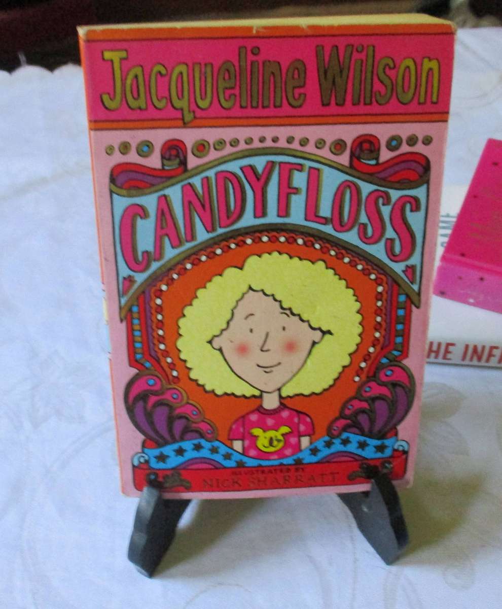 CANDYFLOSS - JACQUELINE WILSON