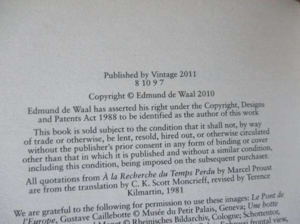 THE HARE WITH THE AMBER EYES - EDMUND DE WAAL