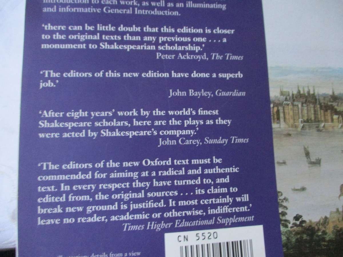 THE OXFORD SHAKESPEARE - THE COMPLETE WORKS - STANLEY WELLS AND GARY TAYLOR