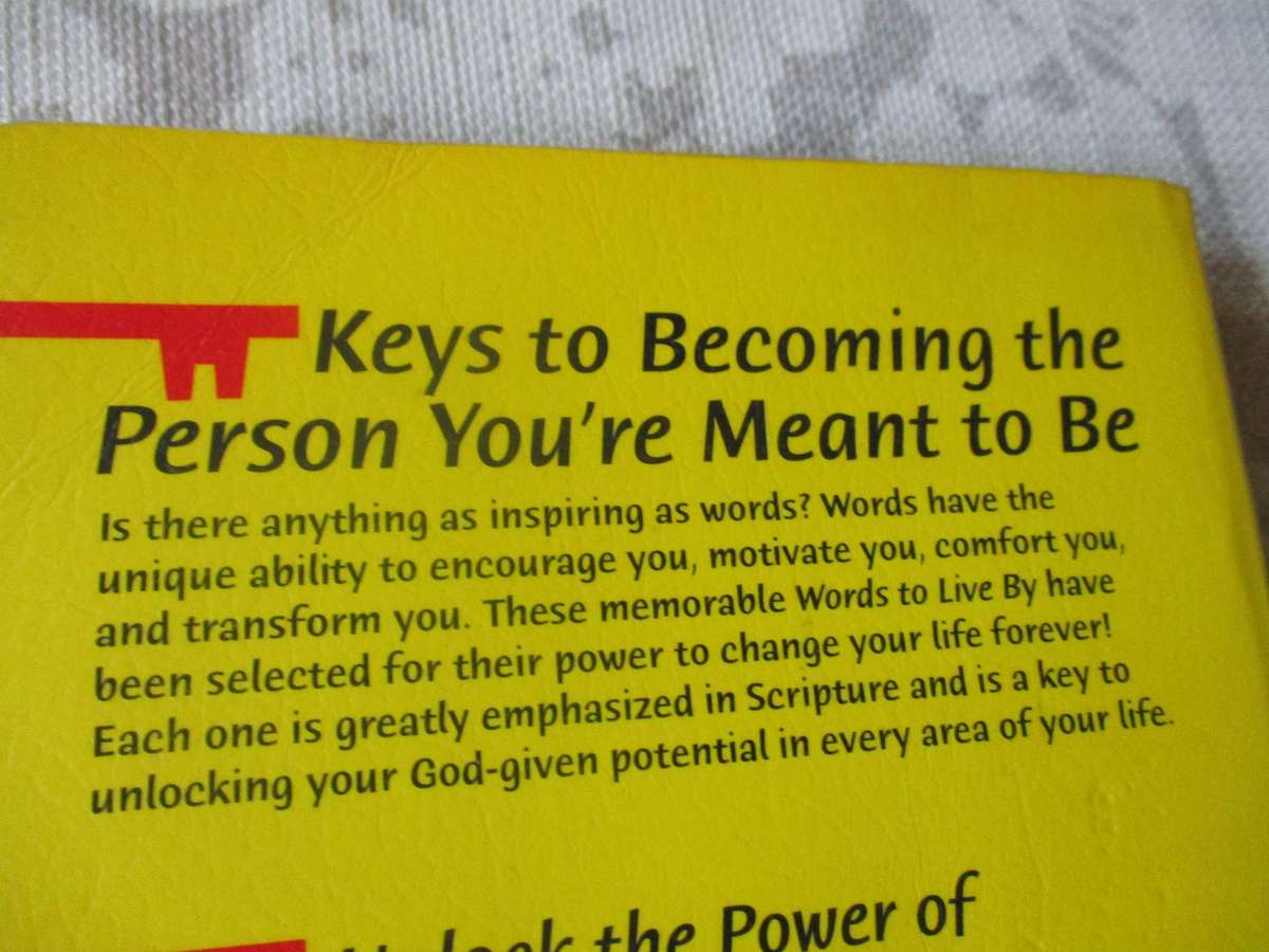 WORDS TO LIVE BY - REFLECTIONS &  INSIGHTS ON THE MOST LIFE-CHANGING & THOUGHT-PROVOKING WORDS IN TH