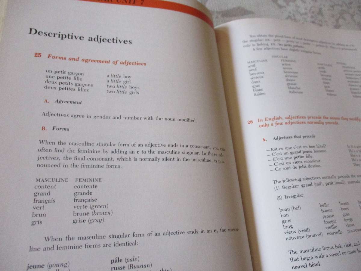 BASIC CONVERSATIONAL FRENCH - HARRIS & LEVEQUE