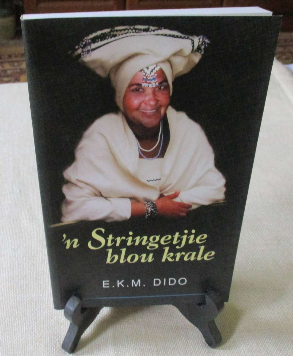 n' STRINGETJIE BLOU KRALE -  E.K.M. DIDO