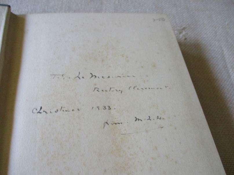 TREKKING ON - DENEYS REITZ