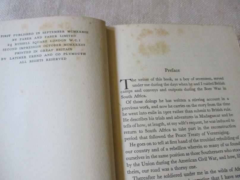 TREKKING ON - DENEYS REITZ