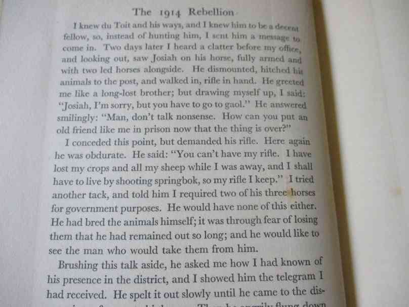 TREKKING ON - DENEYS REITZ