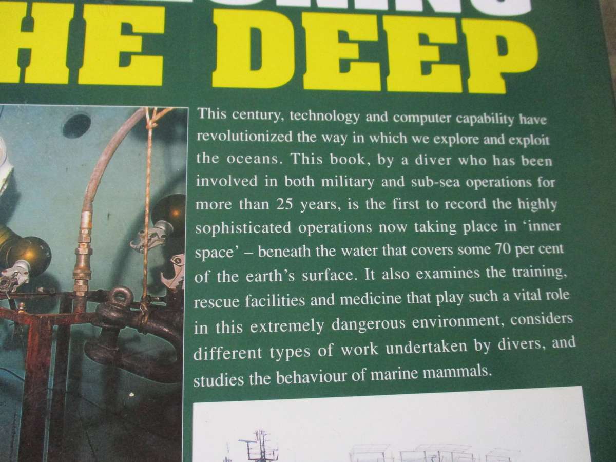 EXPLORING THE DEEP - THE QUEST TO CONQUER EARTH'S LAST FRONTIER - MICHAEL WELHAM