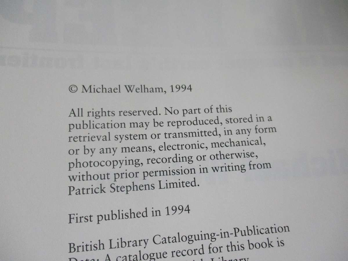 EXPLORING THE DEEP - THE QUEST TO CONQUER EARTH'S LAST FRONTIER - MICHAEL WELHAM