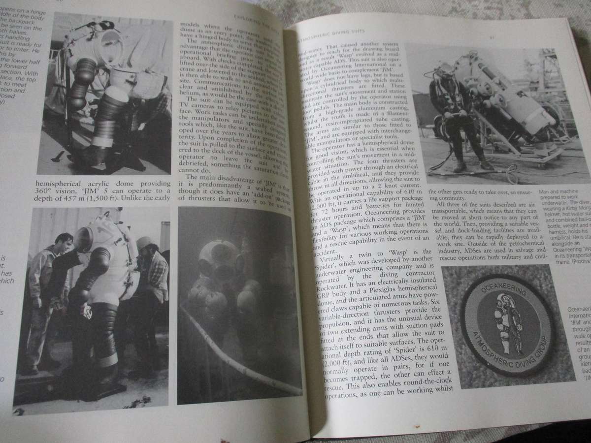 EXPLORING THE DEEP - THE QUEST TO CONQUER EARTH'S LAST FRONTIER - MICHAEL WELHAM