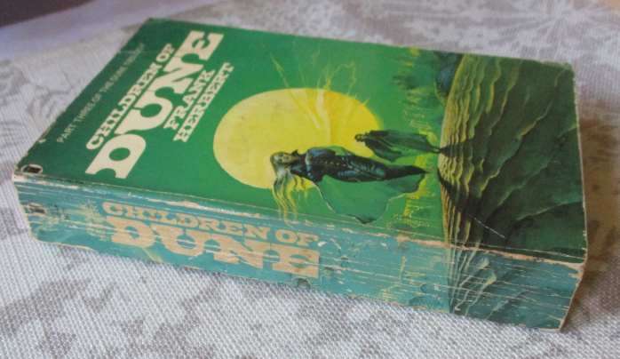 CHILDREN OF DUNE -  FRANK HERBERT - PART THREE OF THE DUNE TRILOGY
