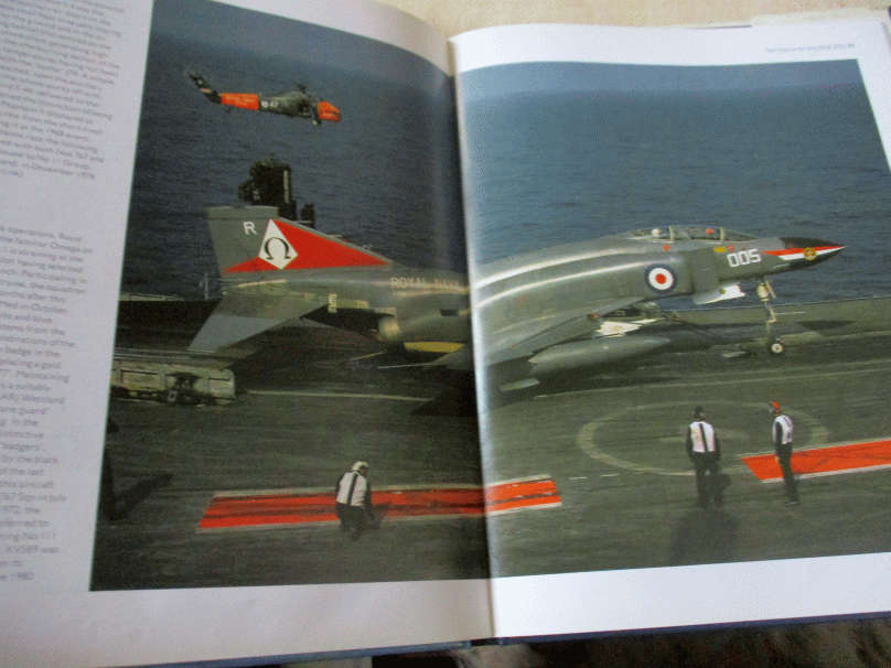 F-4 PHANTOM - TONY HOLMES