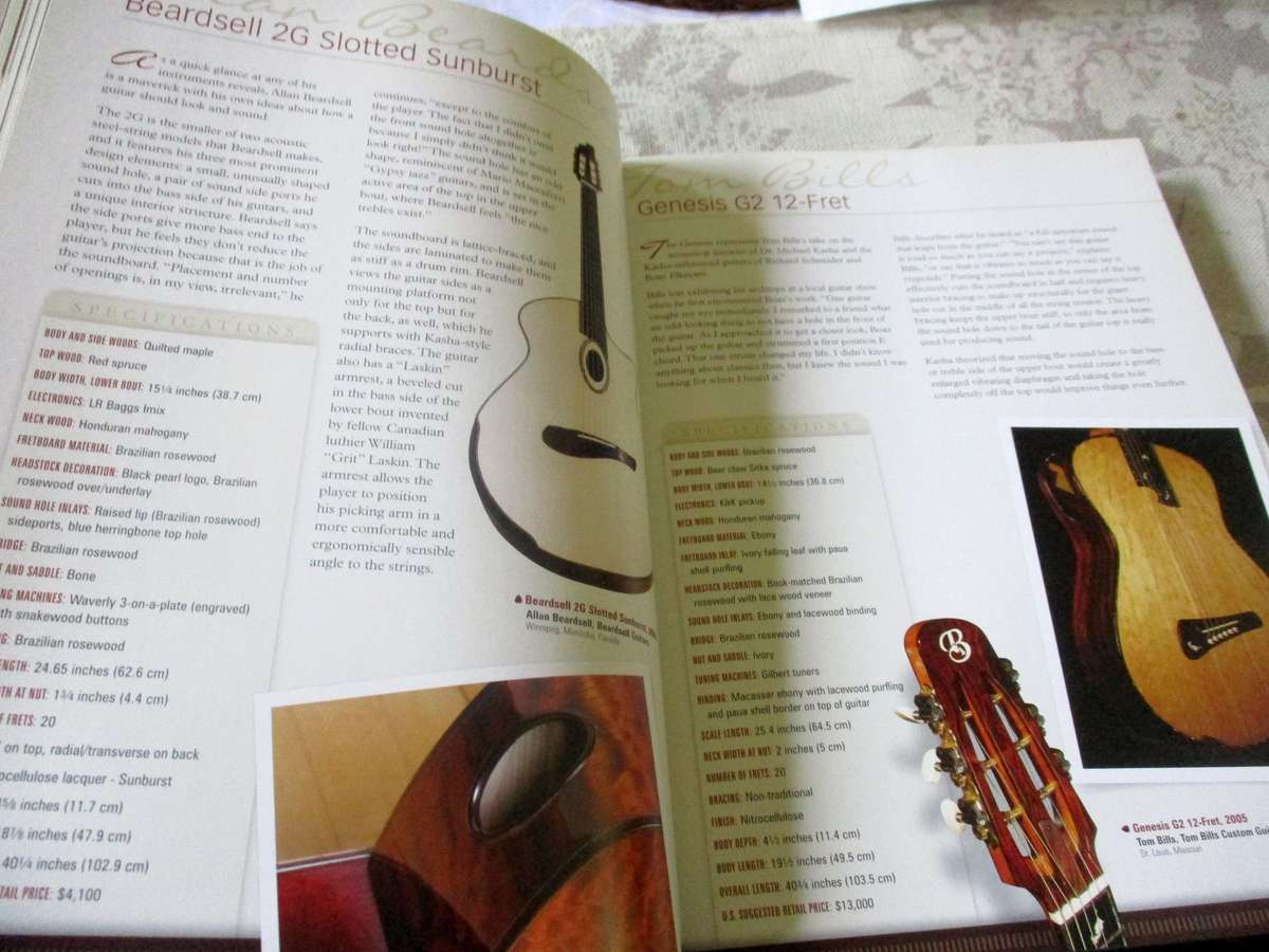 HAND MADE HAND PLAYED - THE ART & CRAFT OF CONTEMPORARY GUITARS - ROBERT SHAW