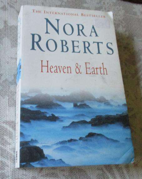 HEAVEN & EARTH - NORA ROBERTS