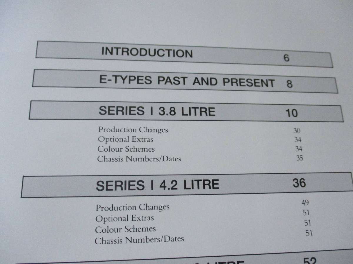 ORIGINAL JAGUAR E-TYPE - THE RESTORERS GUIDE TO 3.8, 4.2  AND  V12  BY PHILIP PORTER