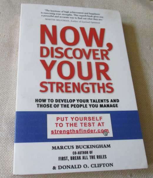 NOW DISCOVER YOUR STRENGTHS - MARCUS BUCKINGHAM