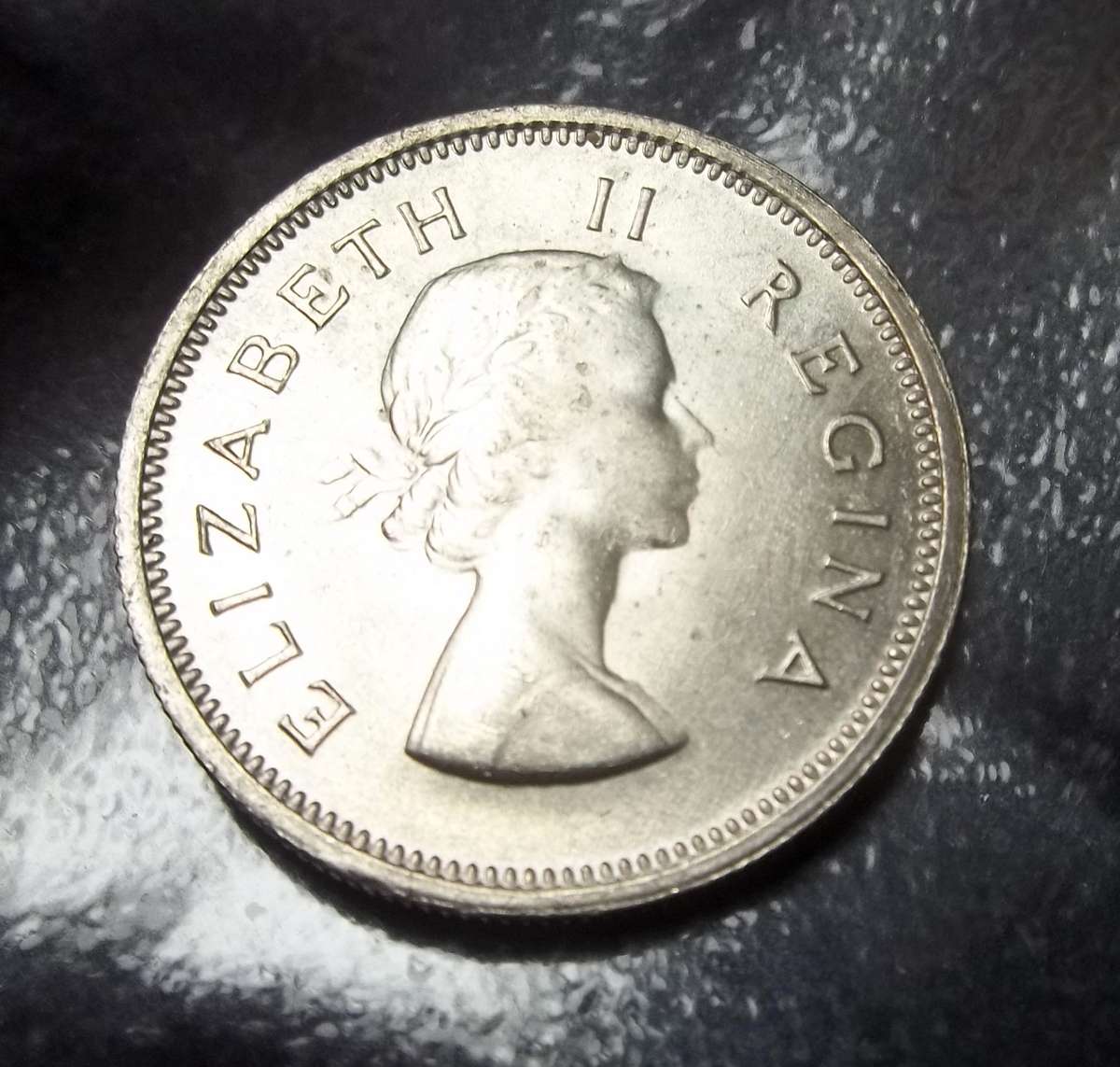 SA Union 1 Shilling 1953 - UNC condition