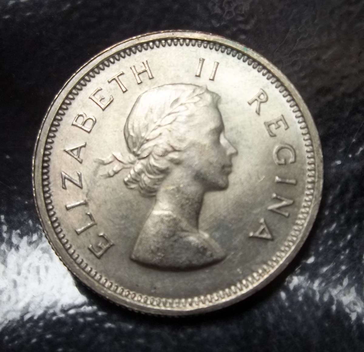 SA Union 1 Shilling 1953 - UNC condition