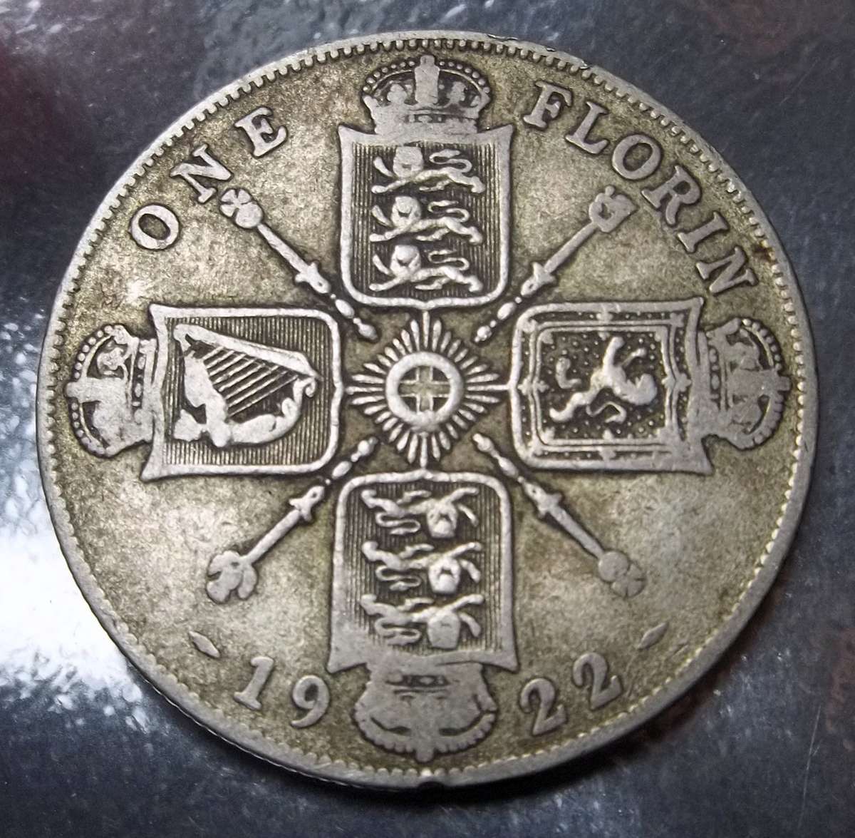 *R1 Auction* Britain Florin 1922