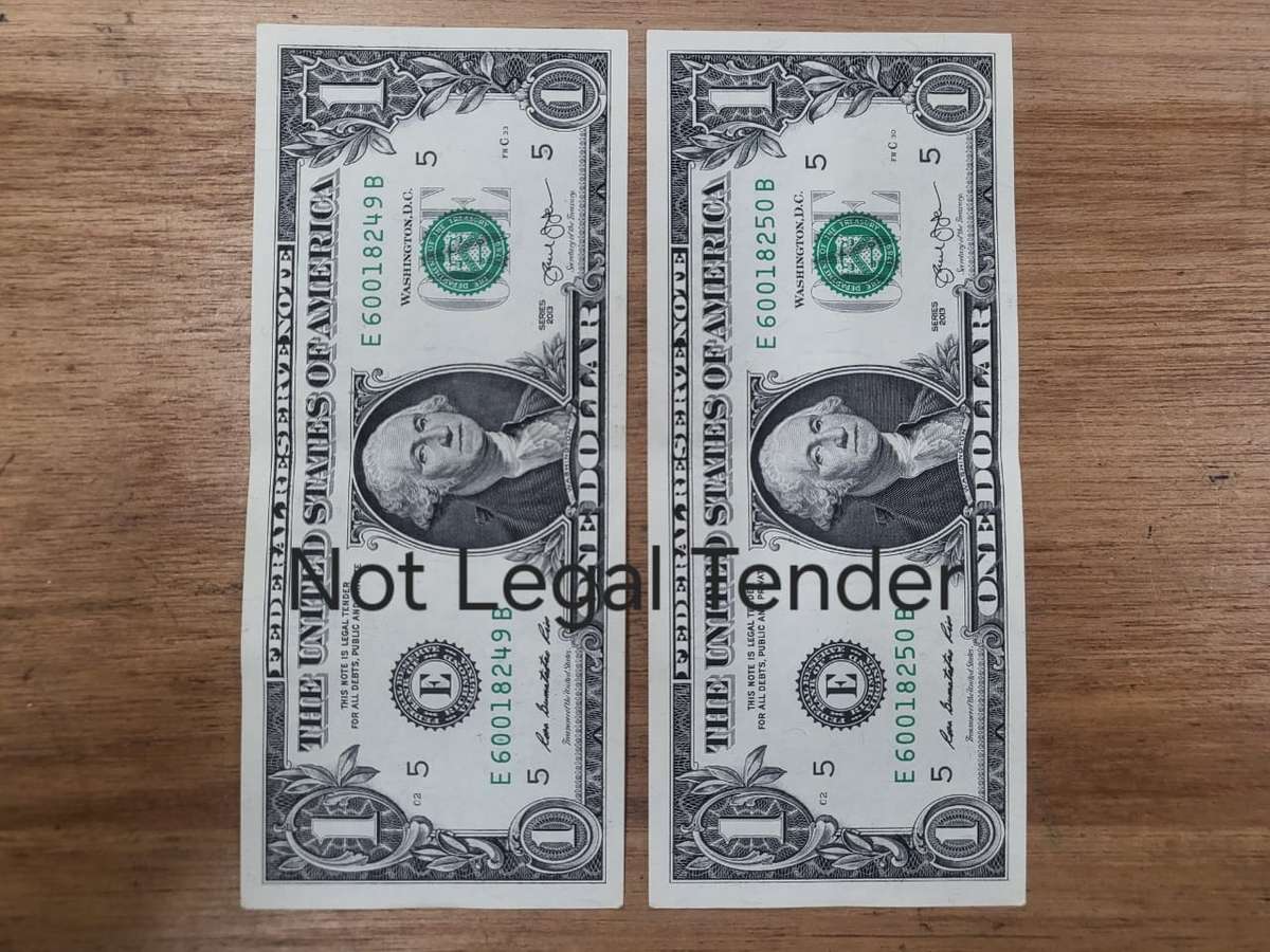 US Dollar Note Sequel Pair (2) : E60018249B-E60018250B - UNC
