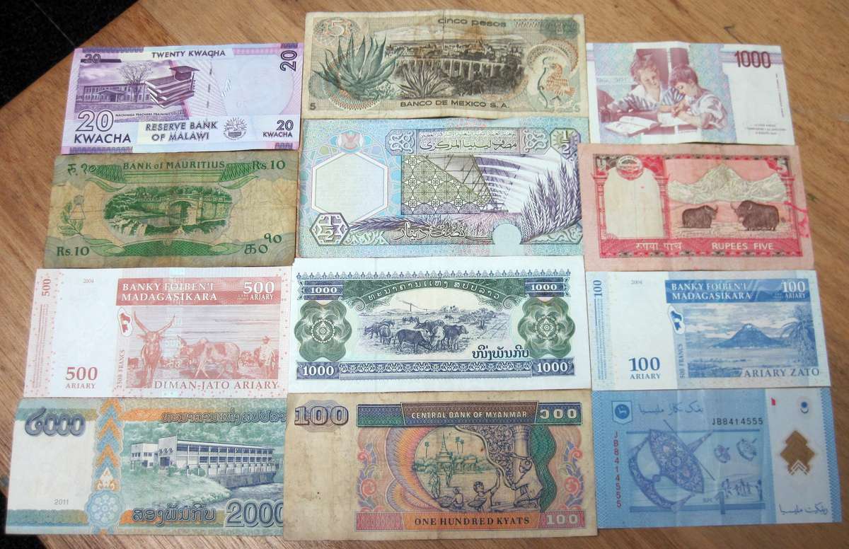 Lot of 12 International bank notes