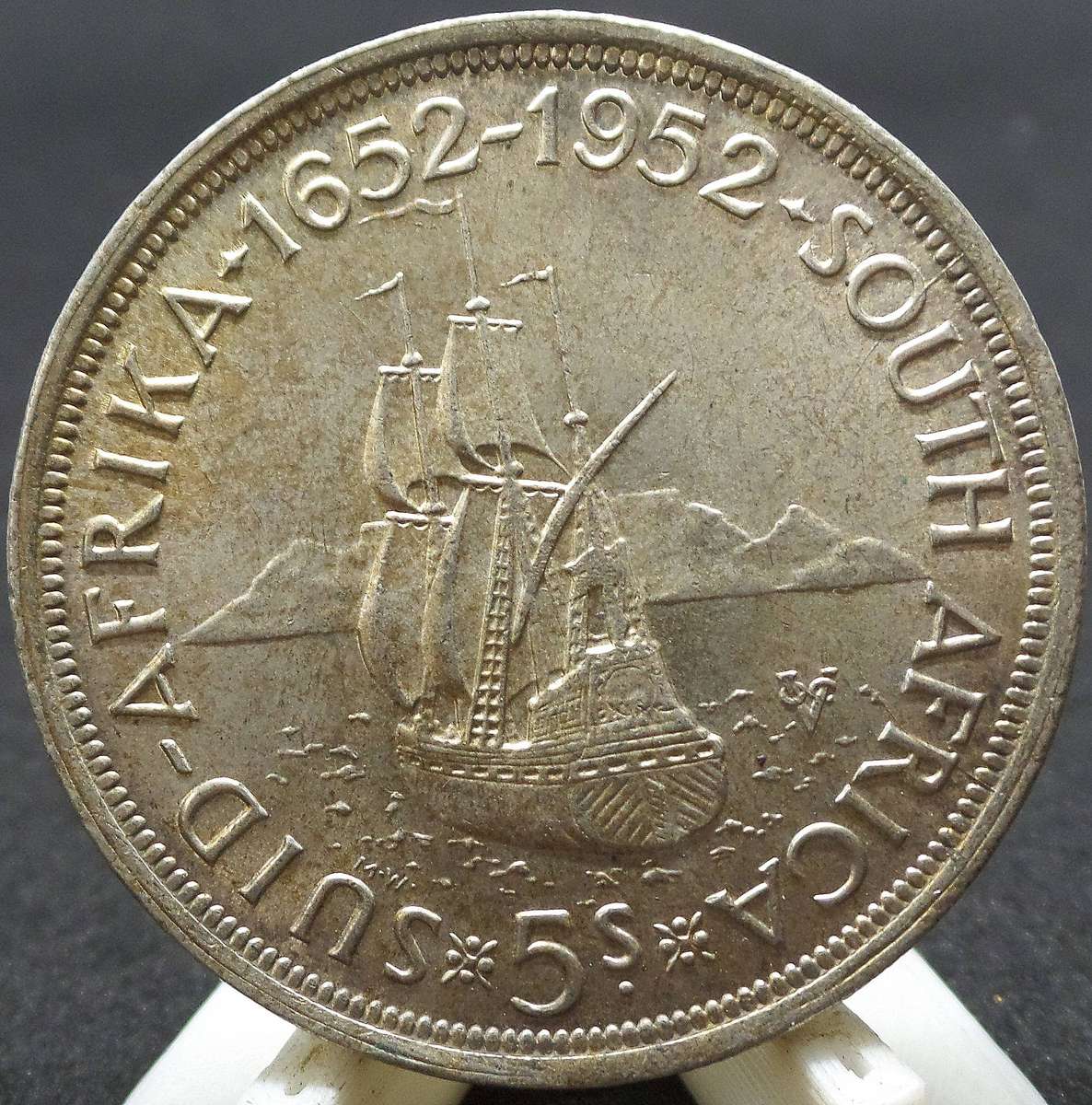 SA Union 5 Shillings 1952 - Excellent condition