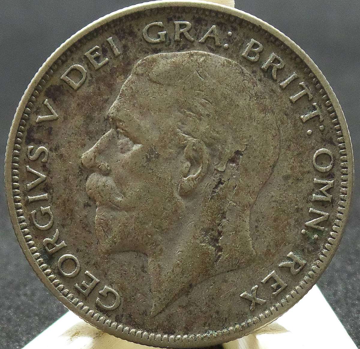 UK 2'6 Half Crown 1928