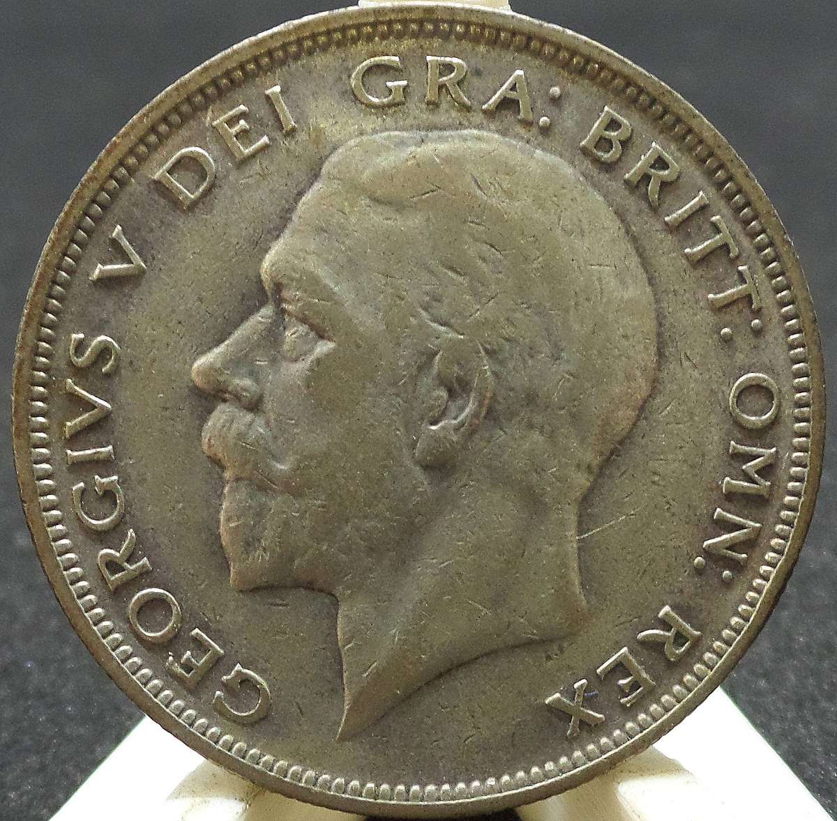 UK 2'6 Half Crown 1932