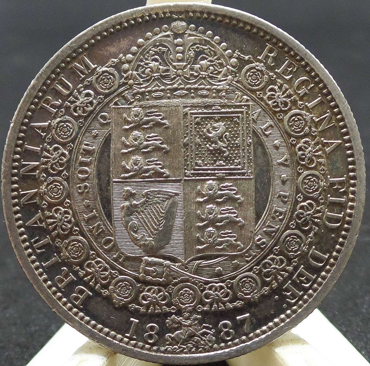 UK 2'6 Half Crown 1887 - Excellent condition