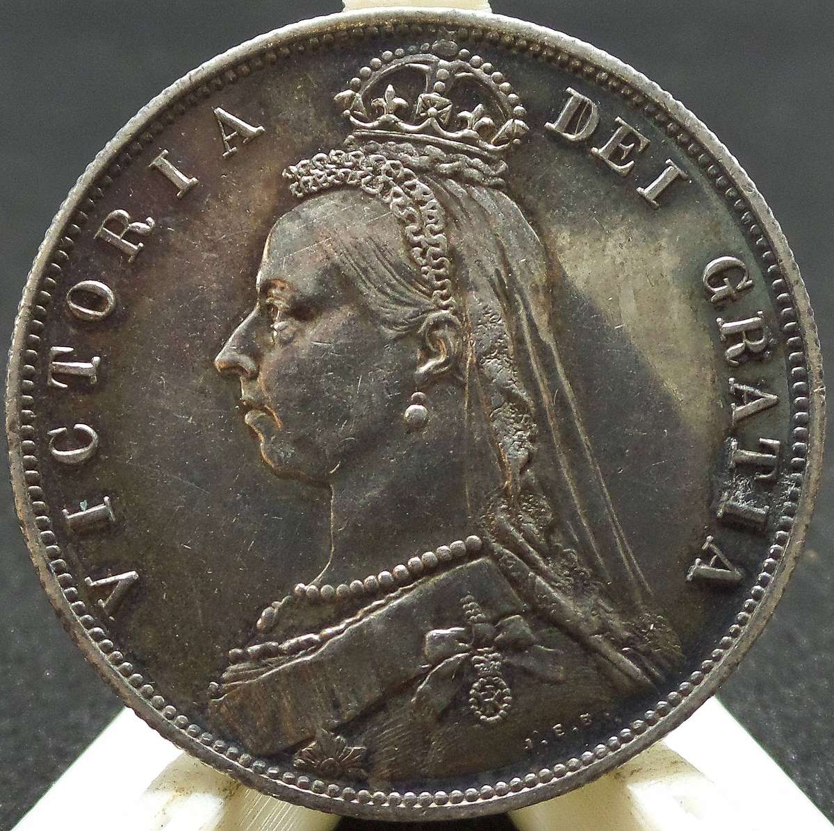 UK 2'6 Half Crown 1887 - Excellent condition