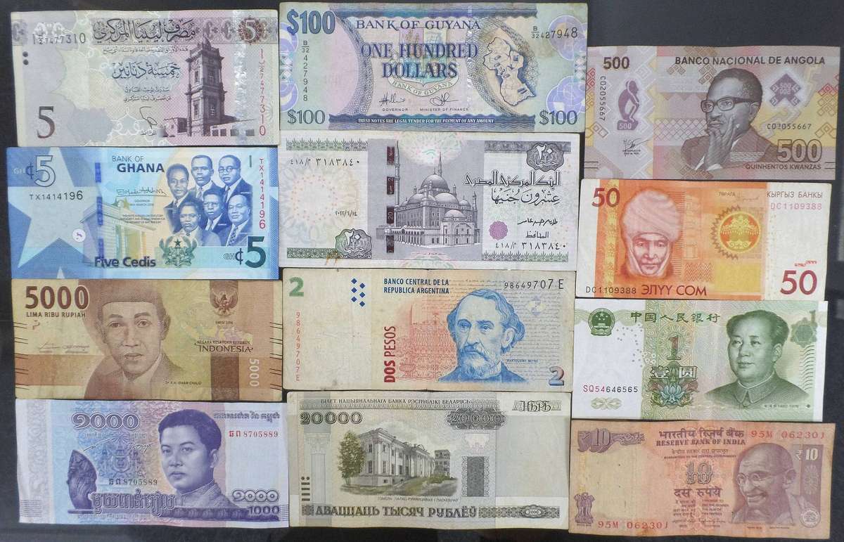 Lot of 12 International bank notes