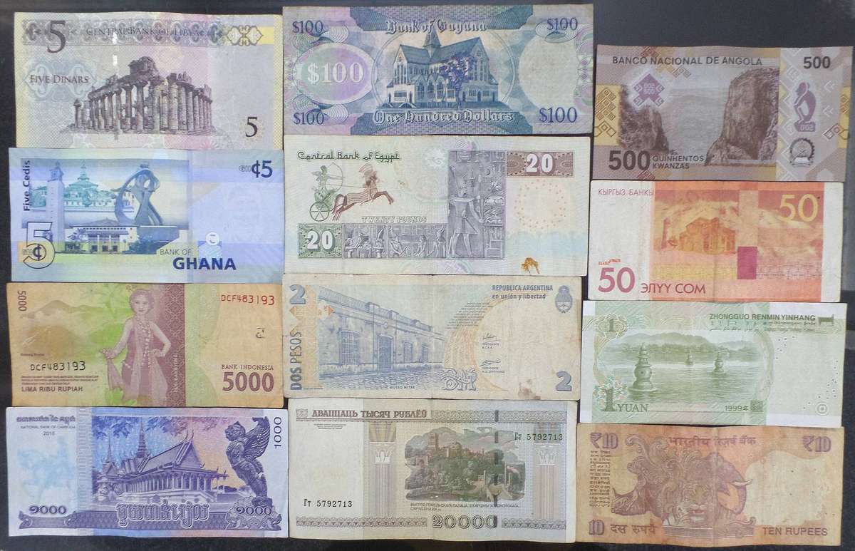 Lot of 12 International bank notes