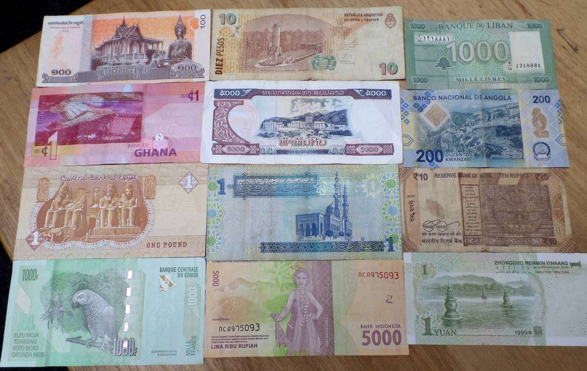 Lot of 12 International bank notes