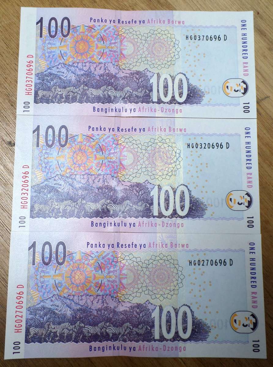 RSA 100 Rand mid to late 2000's - 3 notes in Sequence