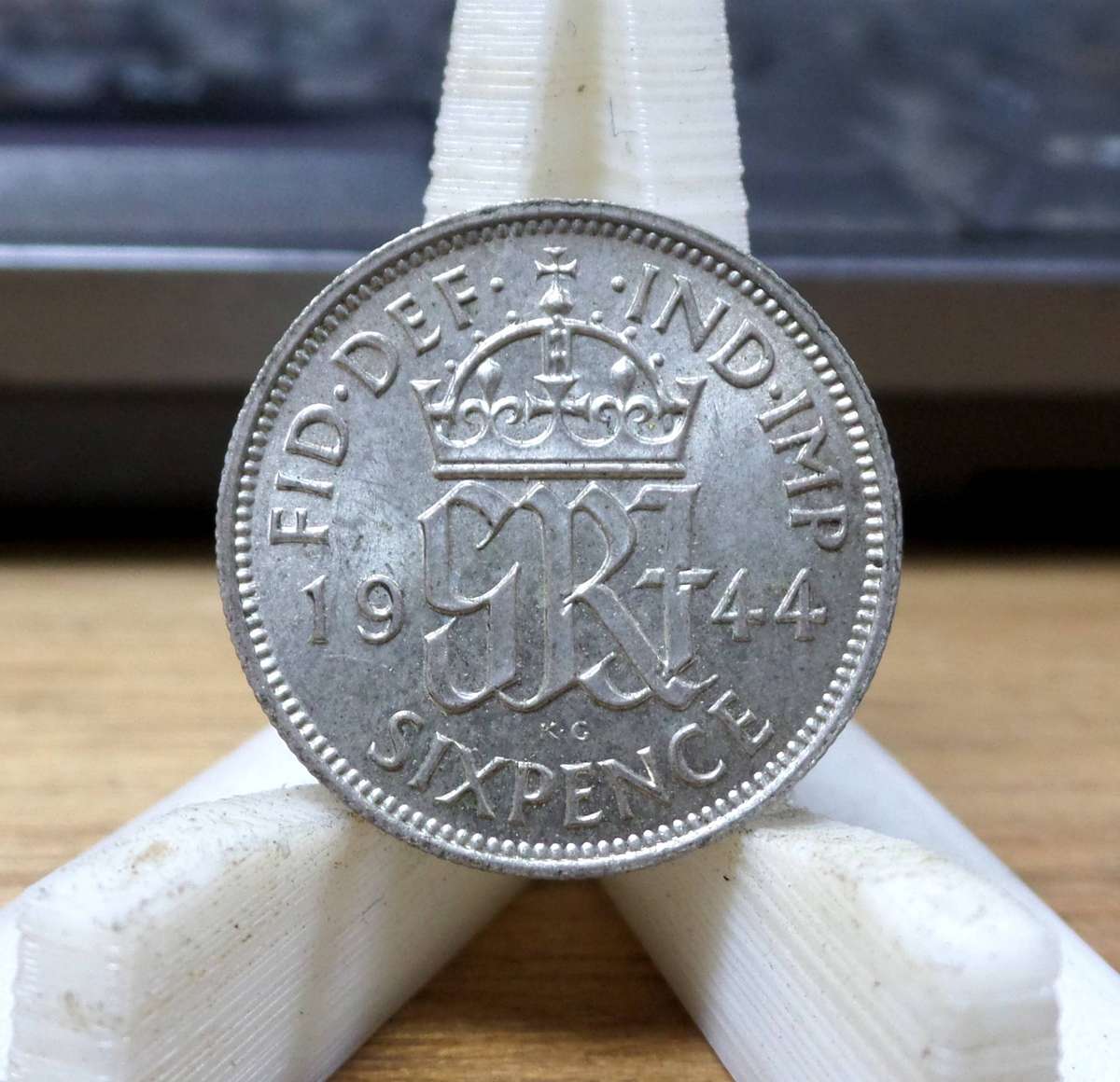Britain 6 Pence 1944 - aUNC condition