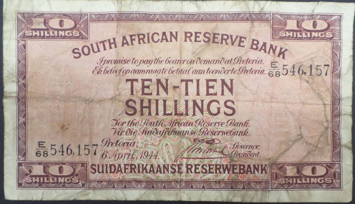*R1 Auction* SA Union 10 Shillings 1944 - Postmus 1st issue