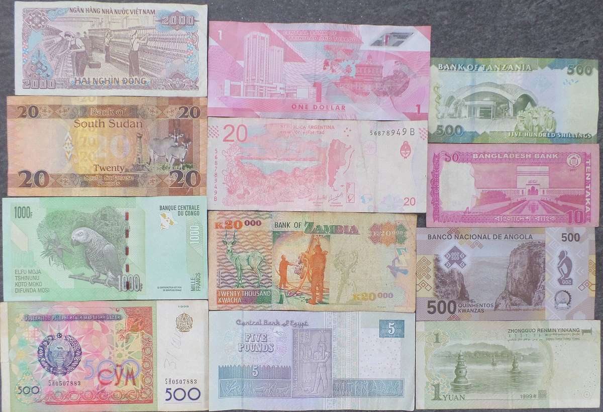 Lot of 12 International bank notes