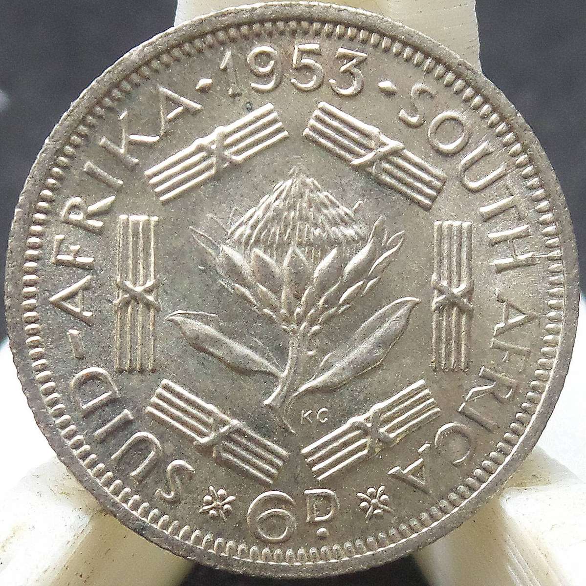 SA Union 6 pence 1953 - UNC condition