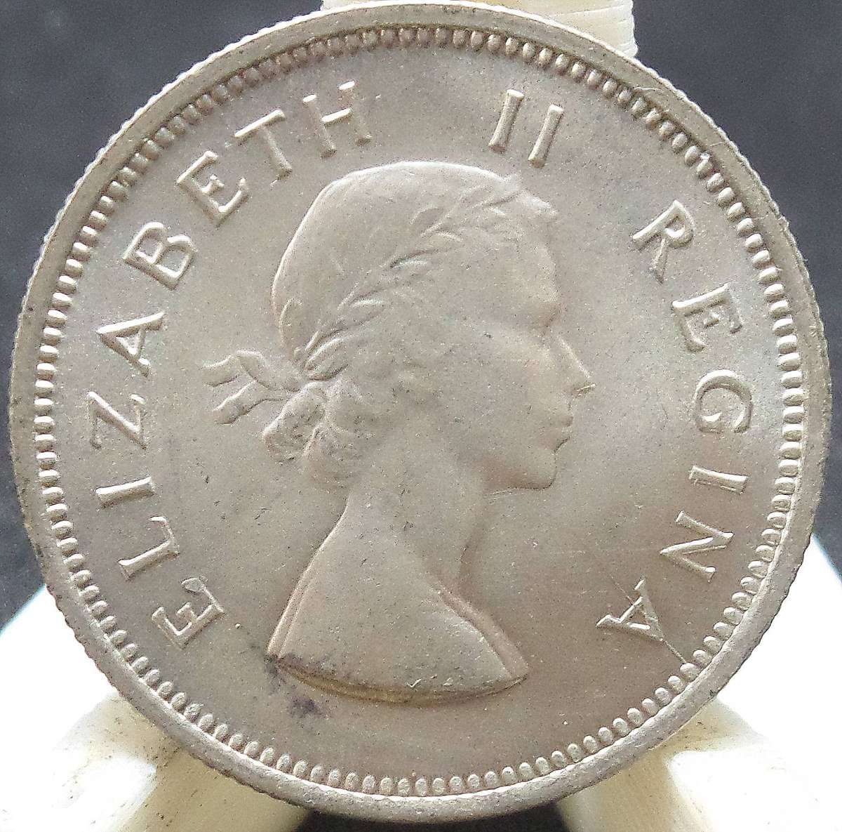 SA Union 1 Shilling 1953 - UNC condition