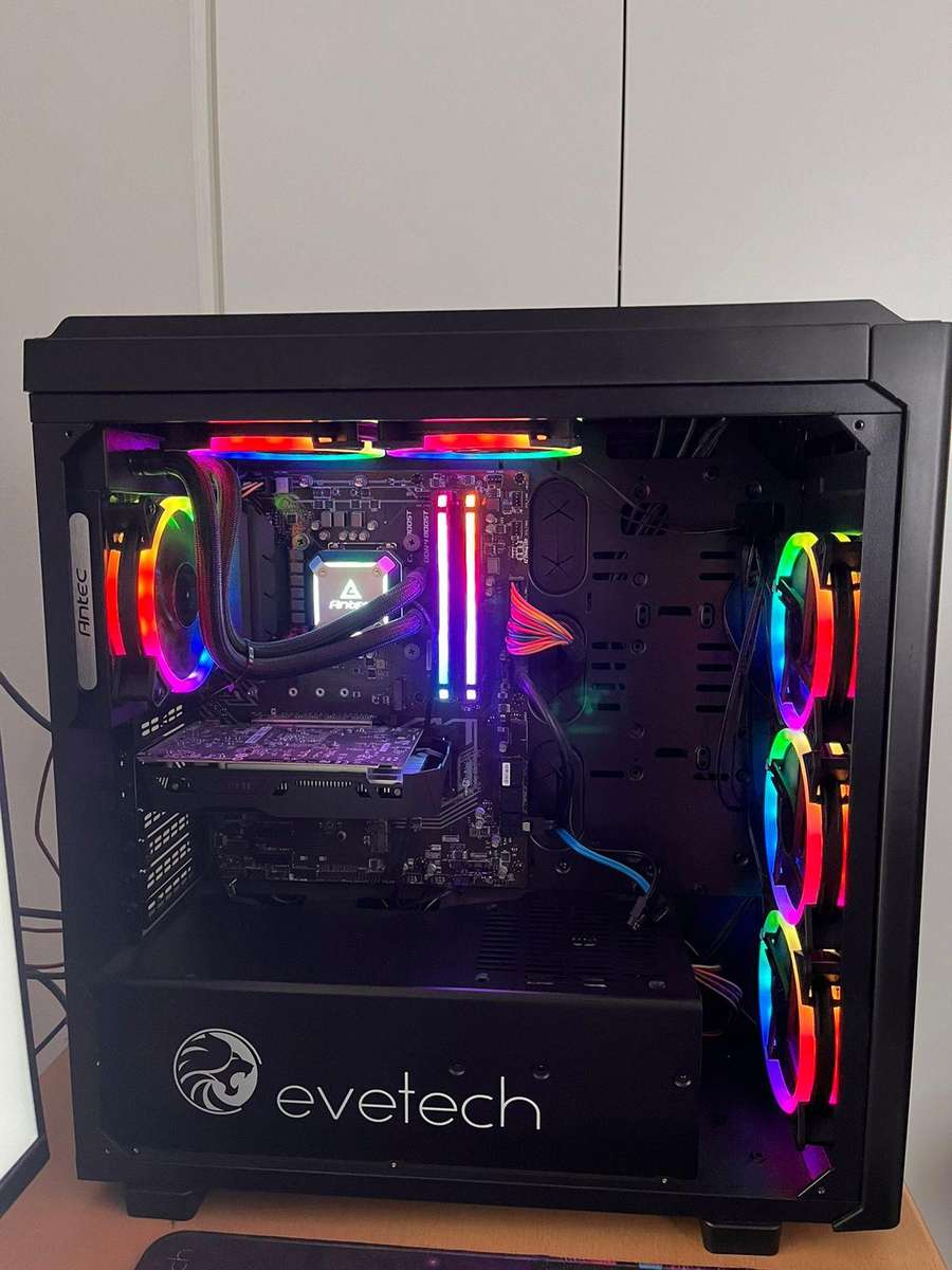 Intel Core i5-9400f / GTX 1050ti / 16GB RAM / 256GB SSD / 1.5TB HDD