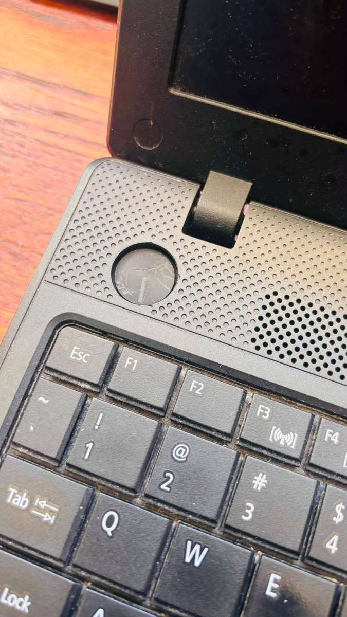 Acer Travelmate P453 - Barebone Laptop (Office clearance)