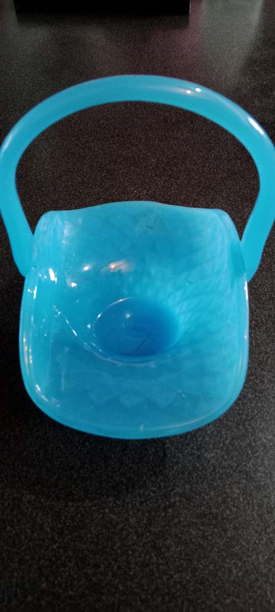 Exquisite Blue Fenton Glass Basket