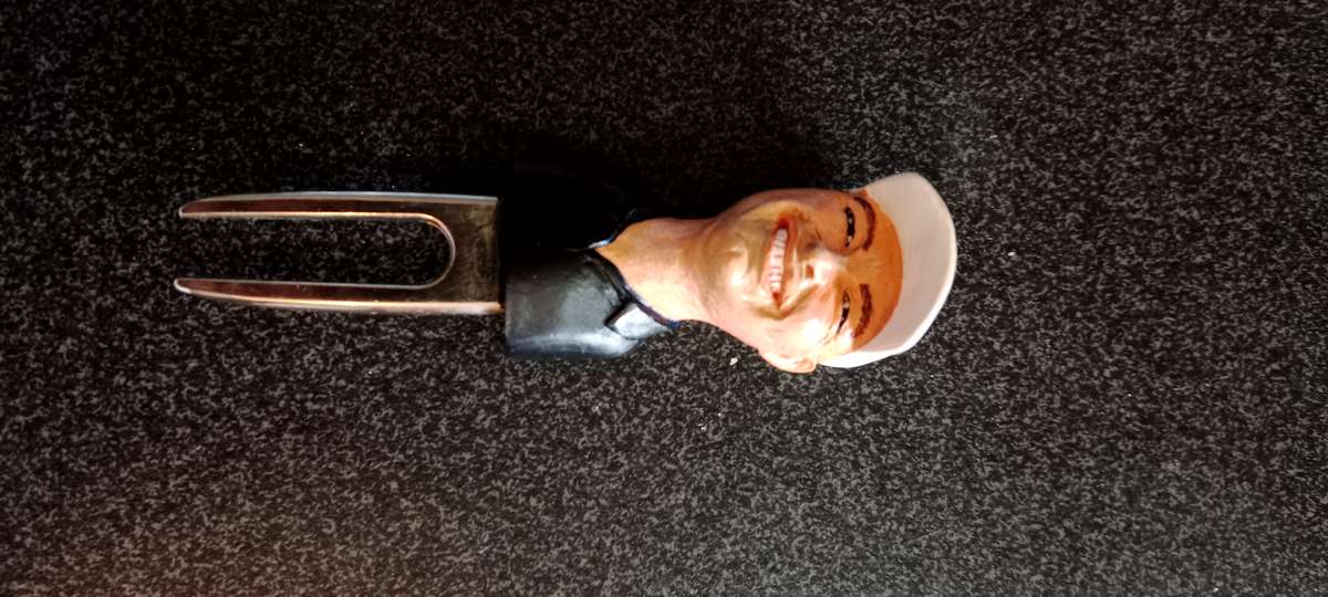 Vintage Earnie Els Divot Tool