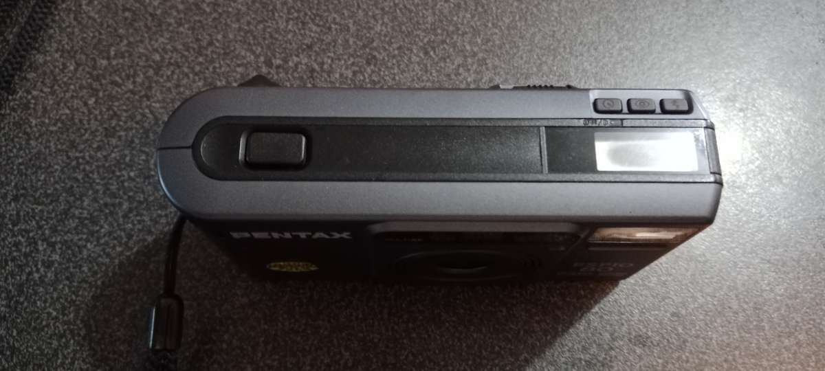 Pentax Espio 80 Zoom Black Blue Navy 35mm Film Camera From JAPAN